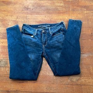 American Eagle dark wash skinny jeans Size:8
